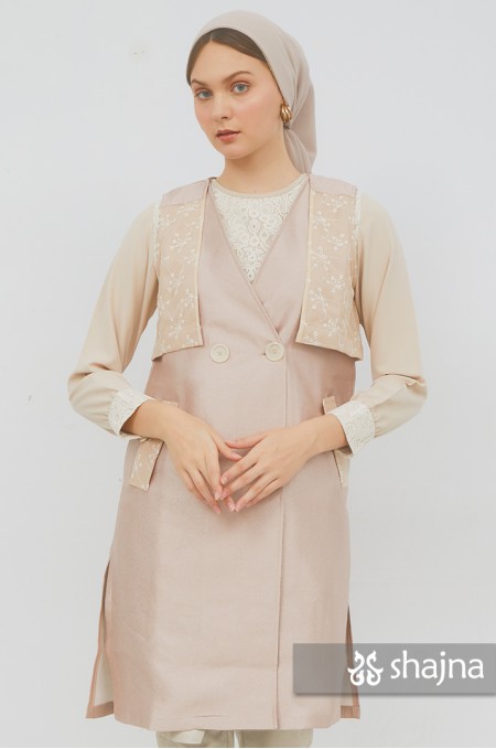 MEGUMI LONG VEST - SK1084